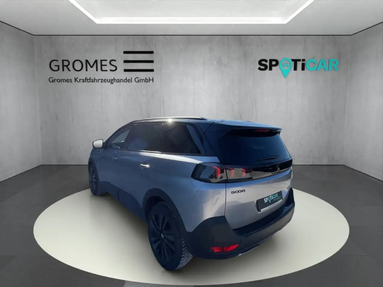 Peugeot 5008 GT 145 e-DSC6 7-Sitzer PANO Navi Leder Digitales C — Galerie du véhicule 5