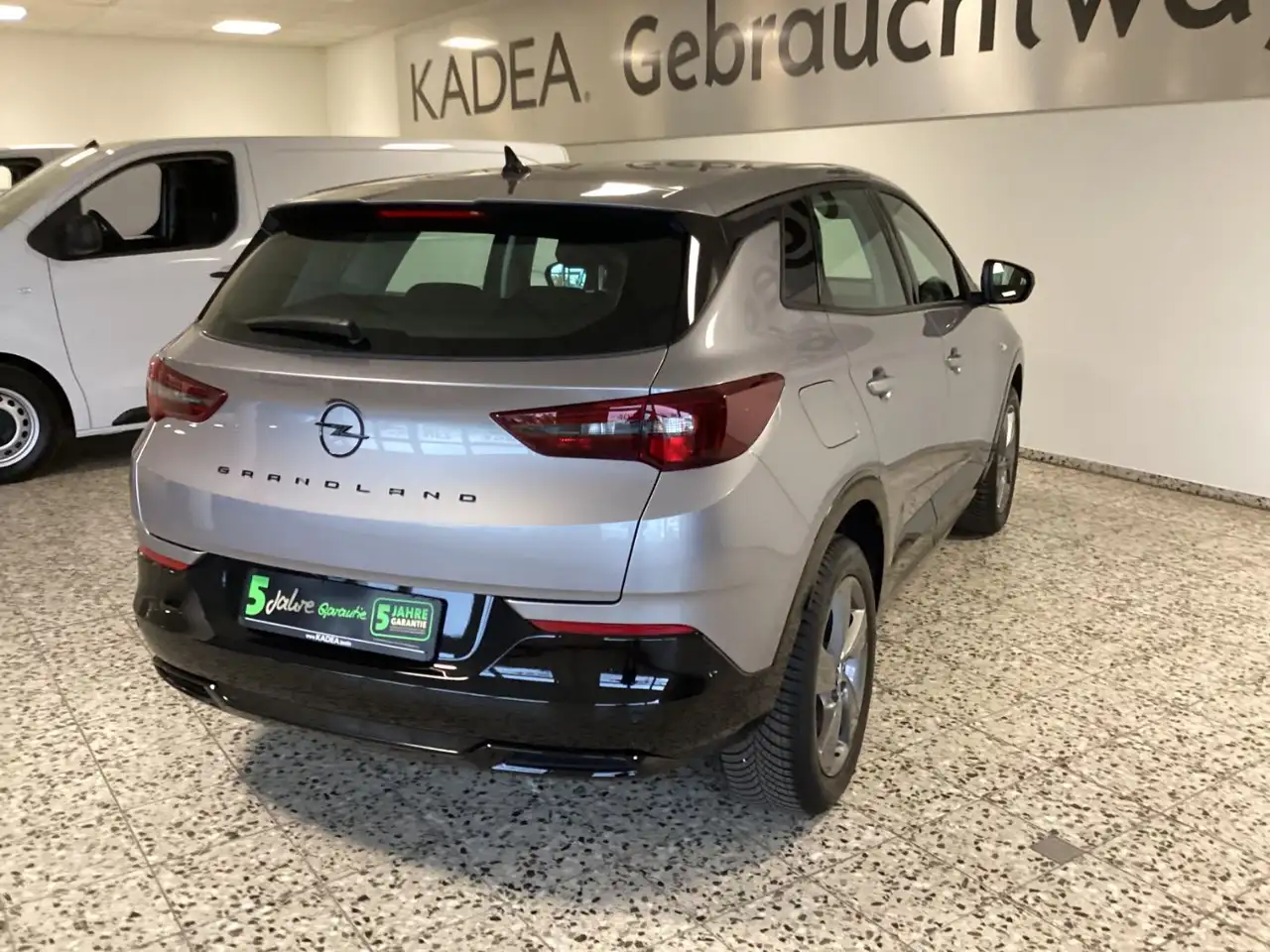 Opel Grandland 1.2 AHK,LED,Navi,Sitzheiz.,360 Kamera — Galería del vehículo 7