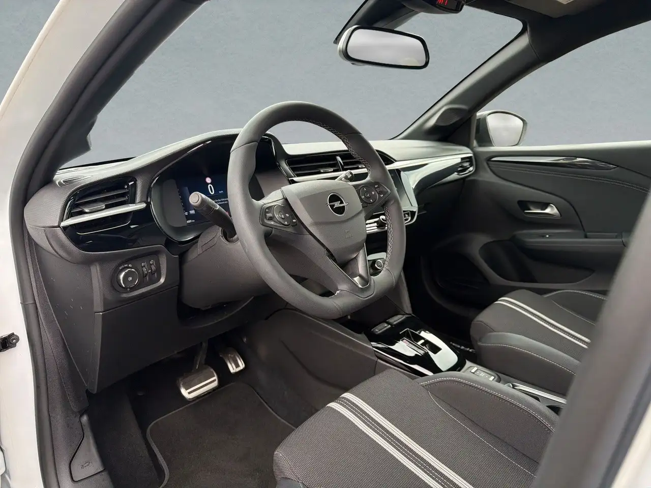 Opel Corsa F GS AT ALLWETTER/180°RFK/DAB/LHZ/SHZ/LED — Vehicle gallery 10