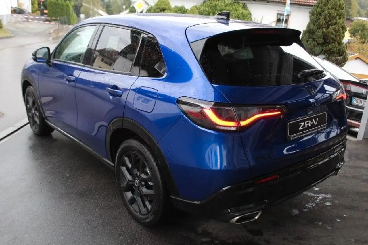 Honda ZR-V Sport mit Black Emblem Paket — معرض صور السيارة 9