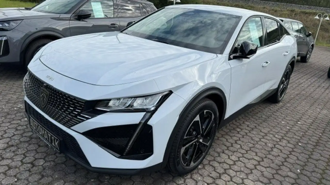 Peugeot 408 PureTech 130 Allure Pack — Lichtenfels