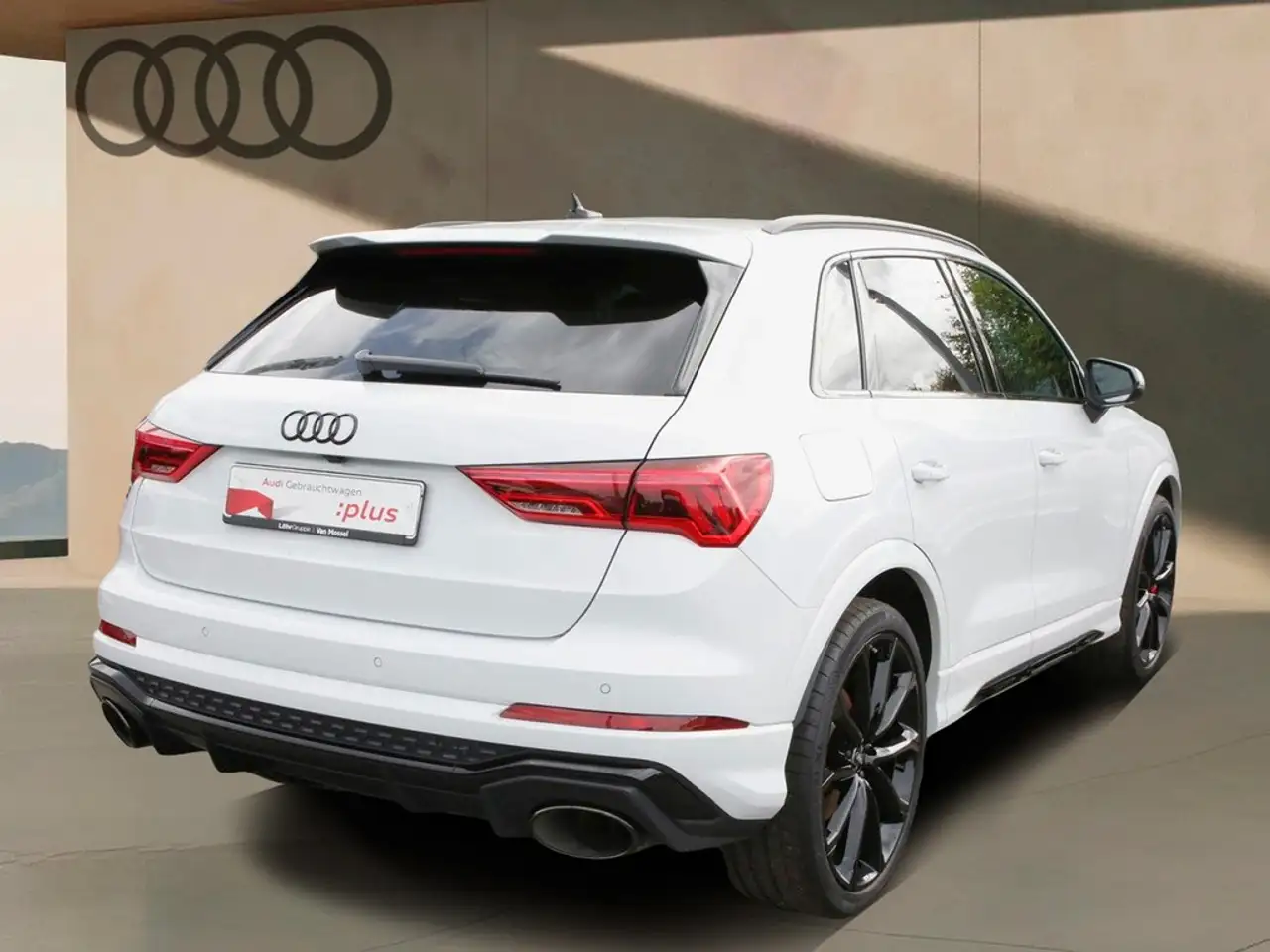Audi RS Q3 2.5 TFSI Q 21"|LEDER|MATRIX|360°| — Galerie du véhicule 5