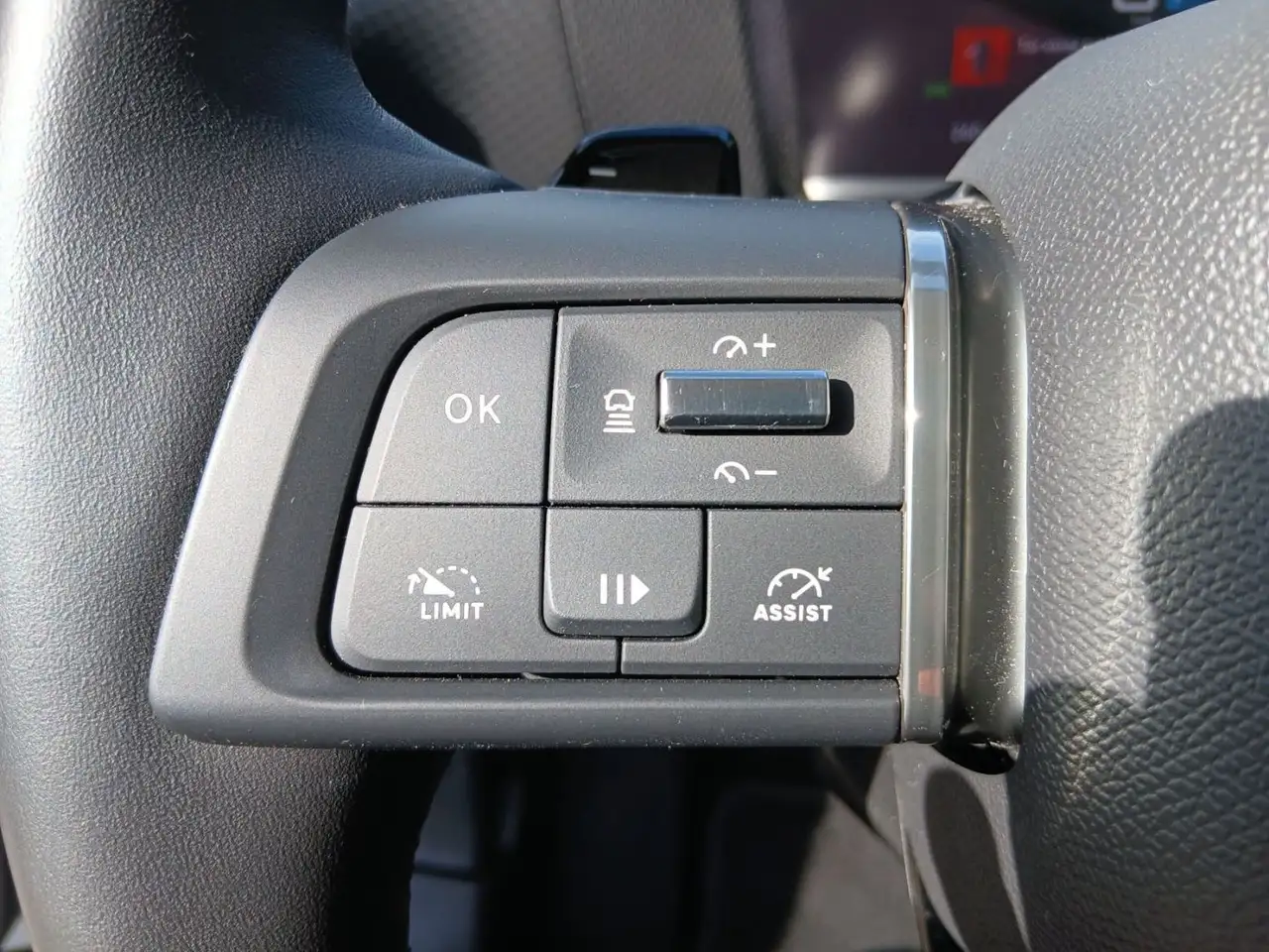 Citroen C4 X 1.2 PureTech 130 MAX ACC+LED+Navi+SHZ — معرض صور السيارة 21