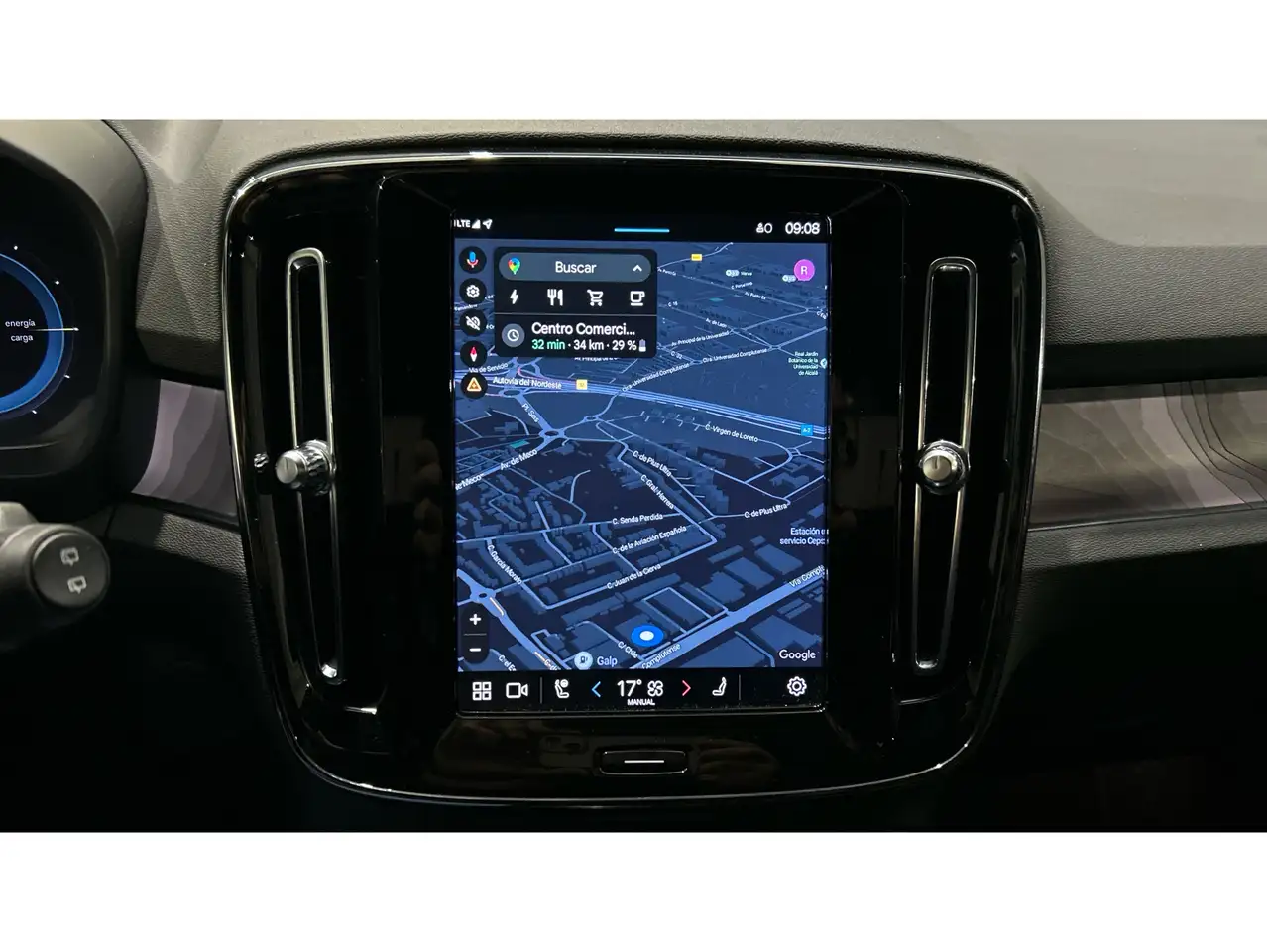 Volvo EX40 Recharge Single Plus Aut. — معرض صور السيارة 17
