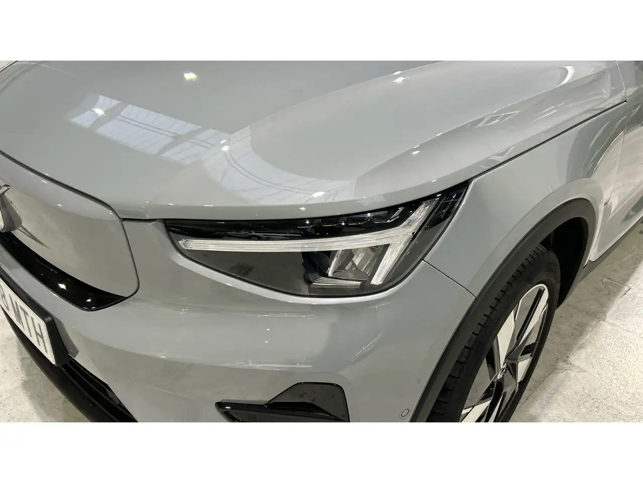 Volvo EX40 Recharge Single Plus Aut. — معرض صور السيارة 35