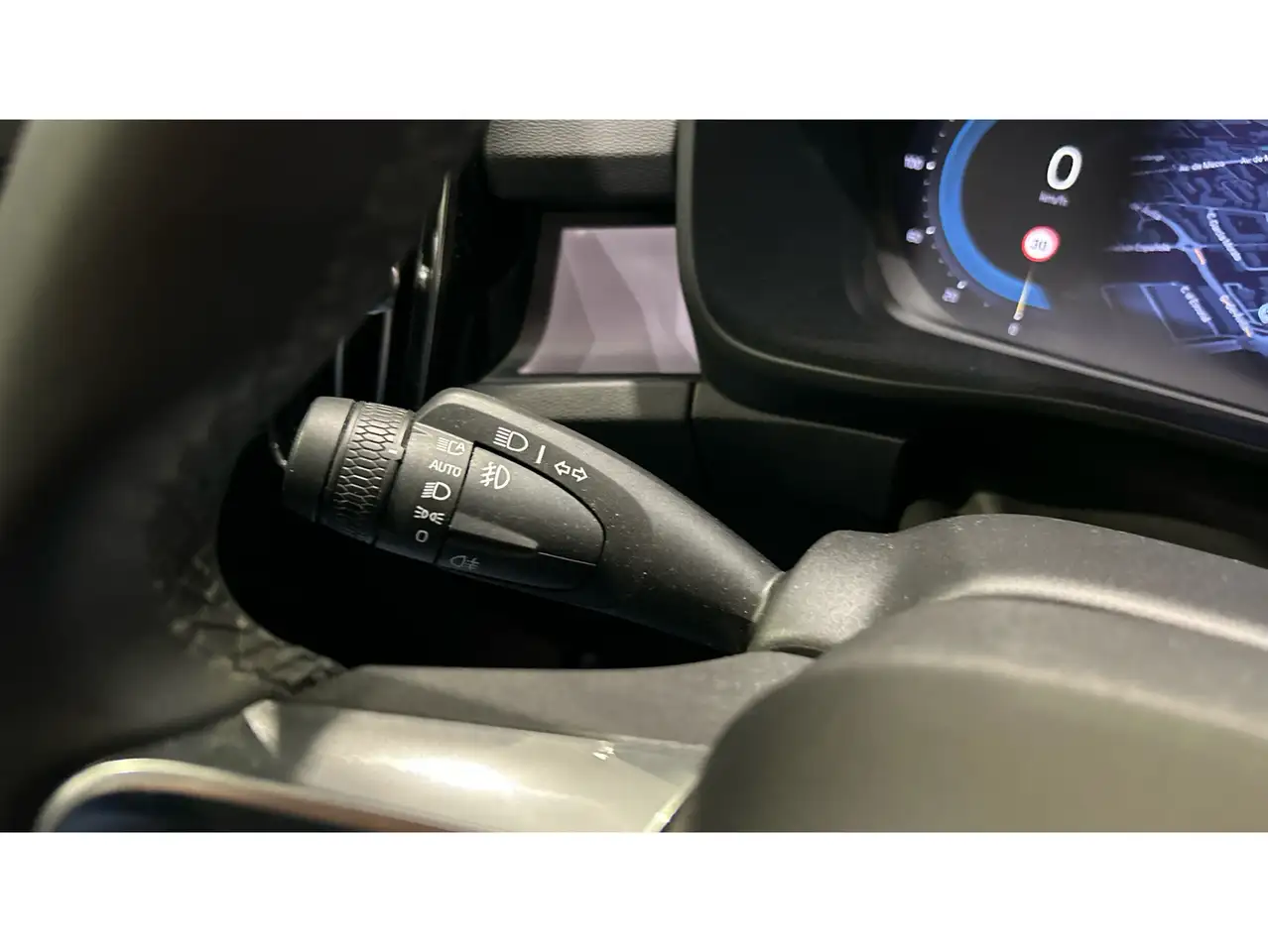 Volvo EX40 Recharge Single Plus Aut. — معرض صور السيارة 19