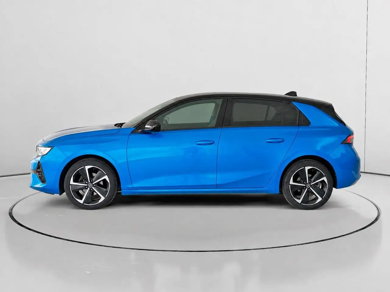 Opel Astra 1.2T XHT S/S GS 130 — Galerie du véhicule 6