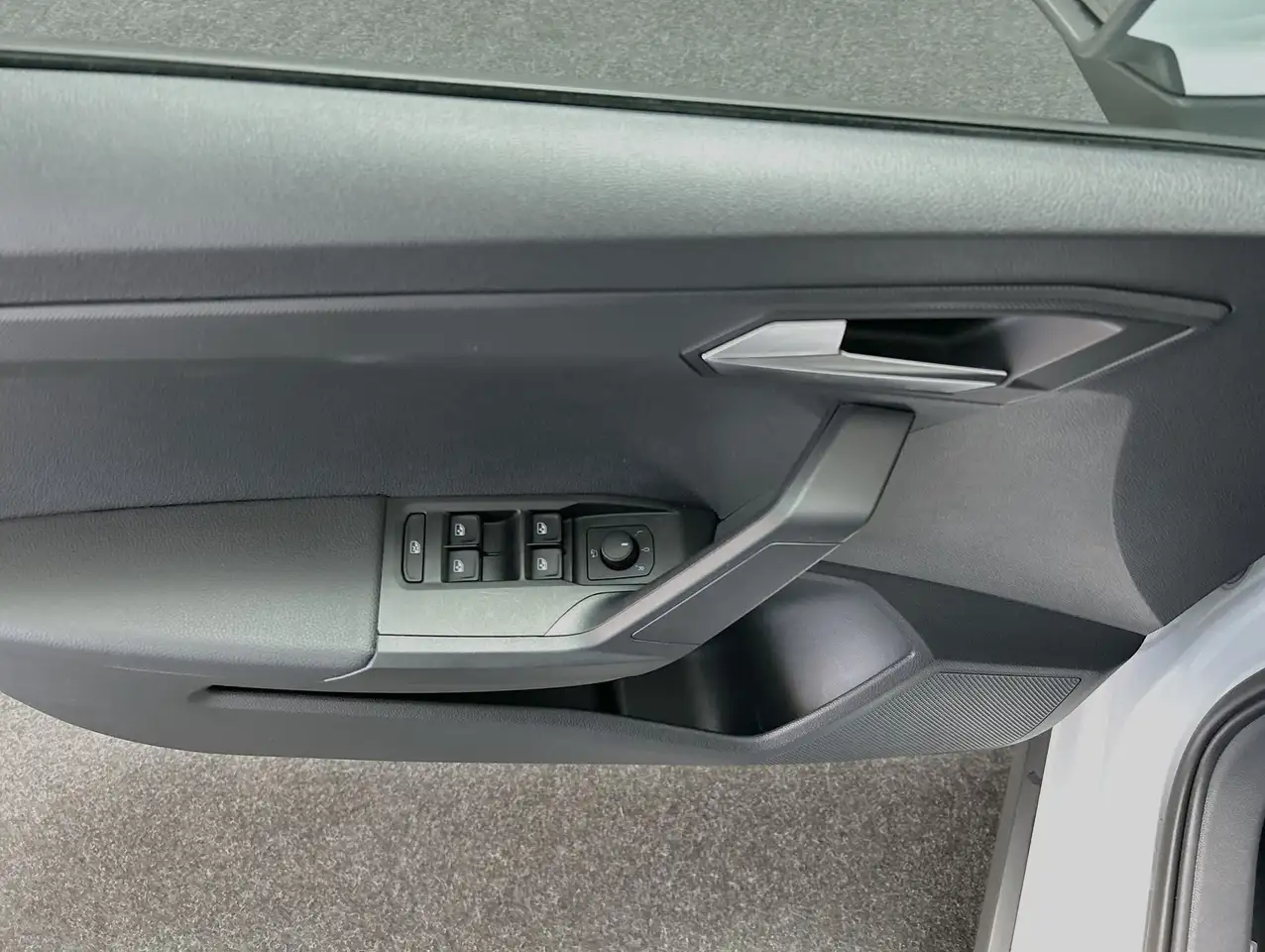 SEAT Arona 1.0 TSI Style Edition CarPlay LED Sitzh — معرض صور السيارة 12