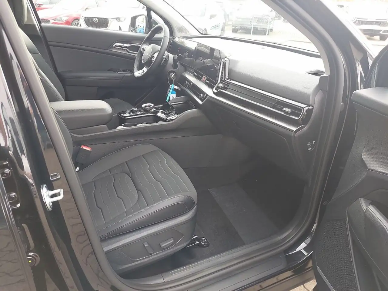 Kia Sportage Vision 1.6T Hybrid Komfort 2WD — Galerie du véhicule 15