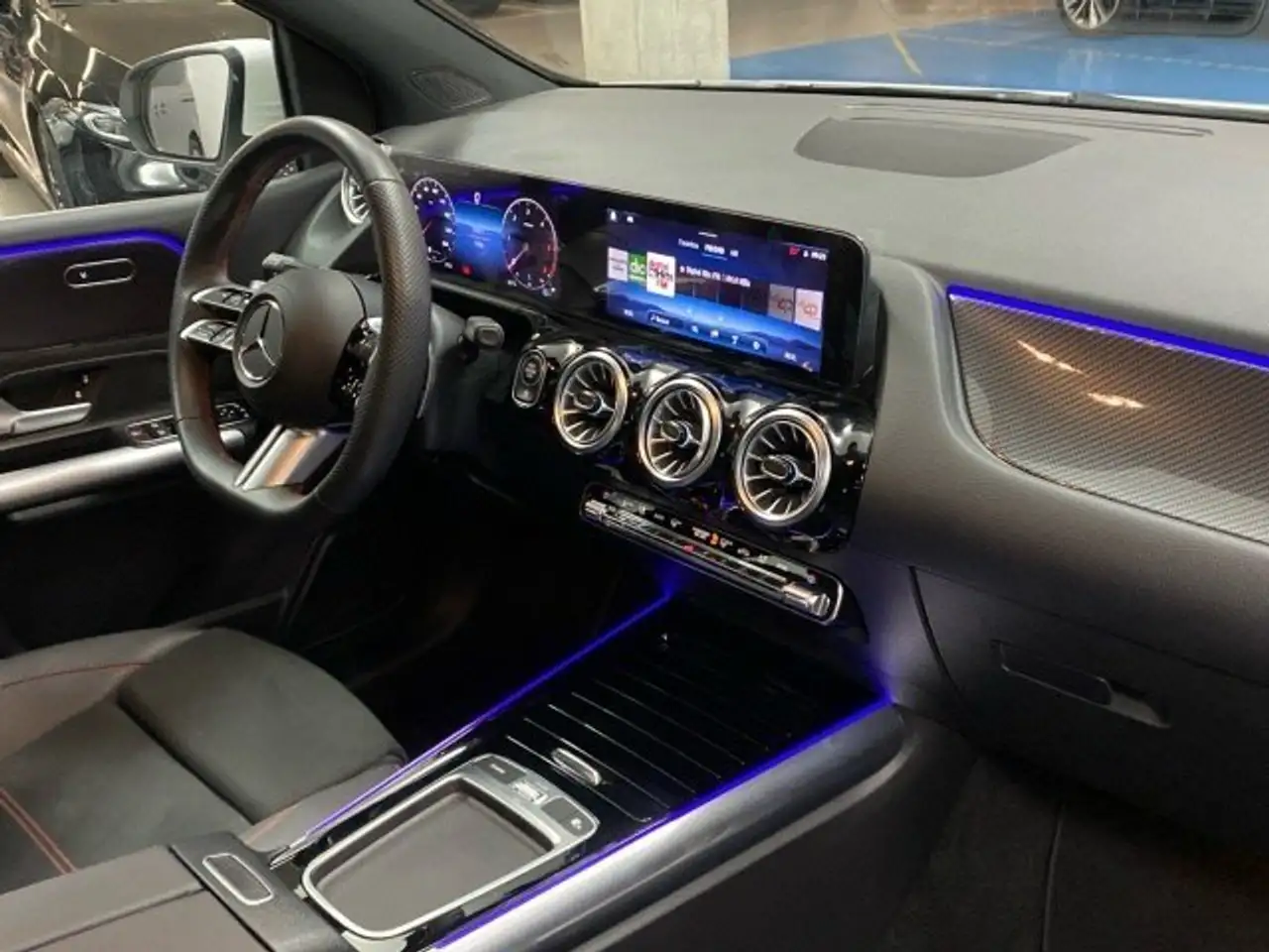 Mercedes-Benz B 200 200d — Vehicle gallery 10