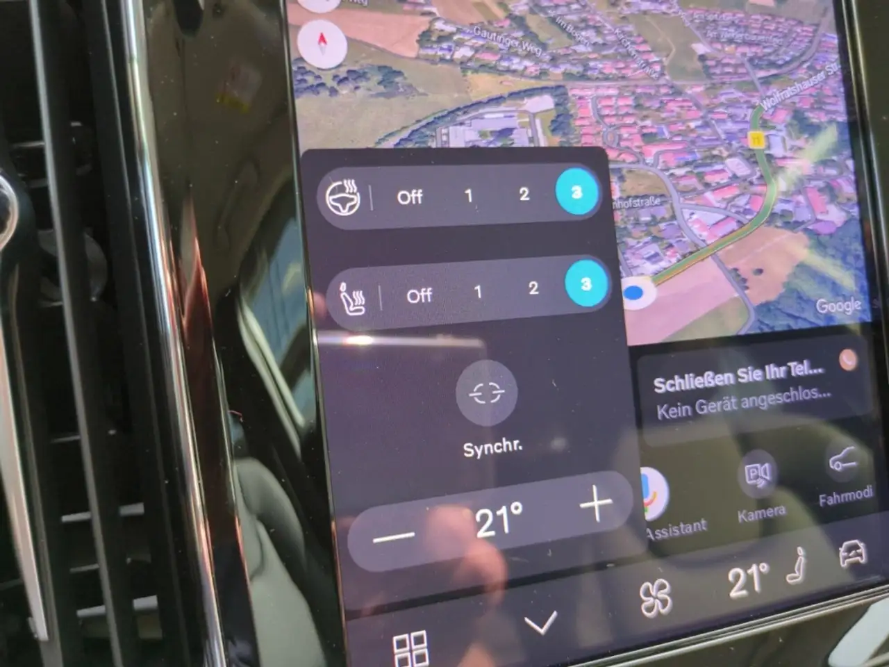 Volvo V60 T8 AWD Plus Dark Recharge HUD Leder Navi StandHZG — Galerie du véhicule 21