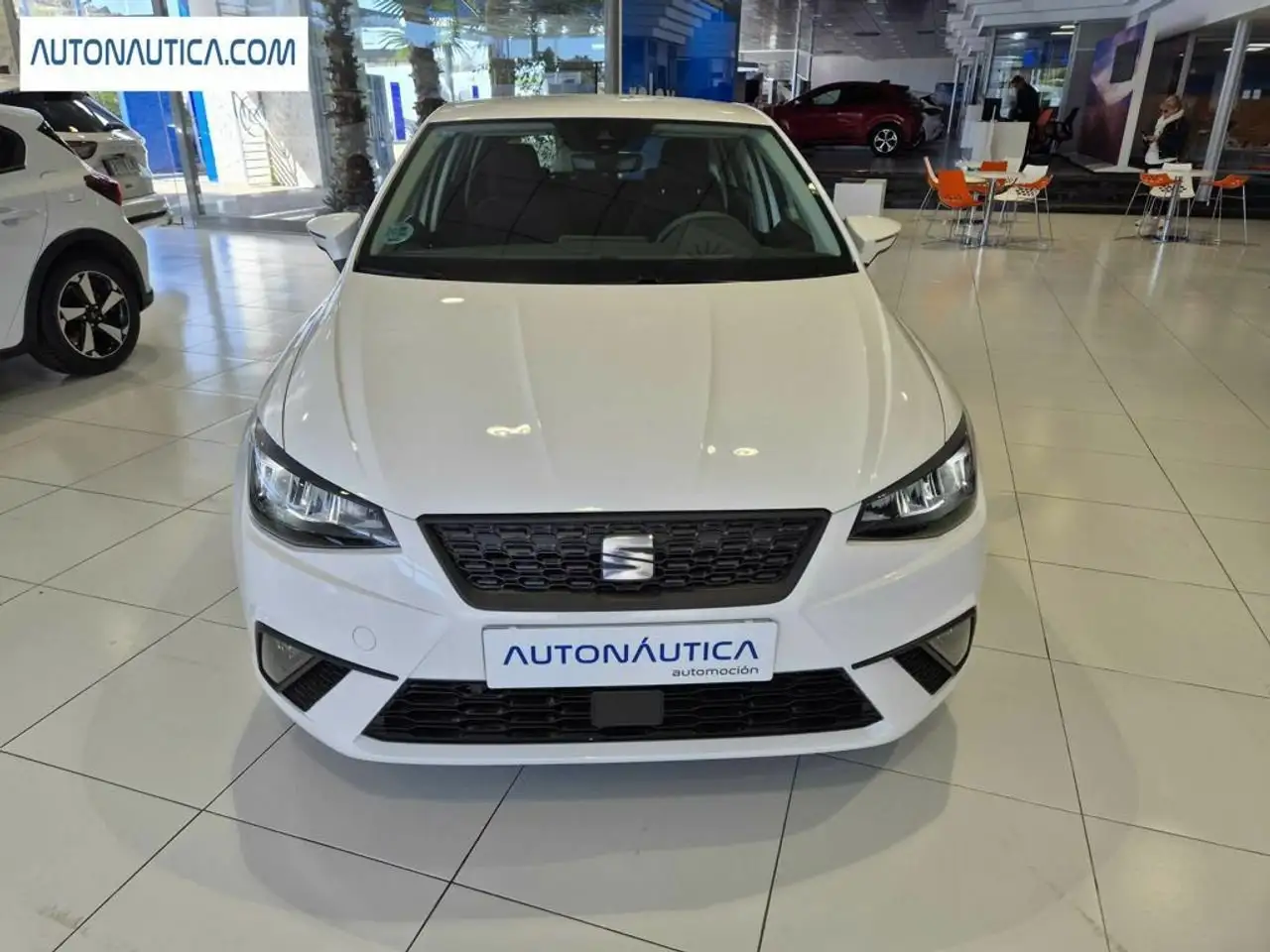 SEAT Ibiza 1.0 TSI S&S Reference XM 95 — معرض صور السيارة 3