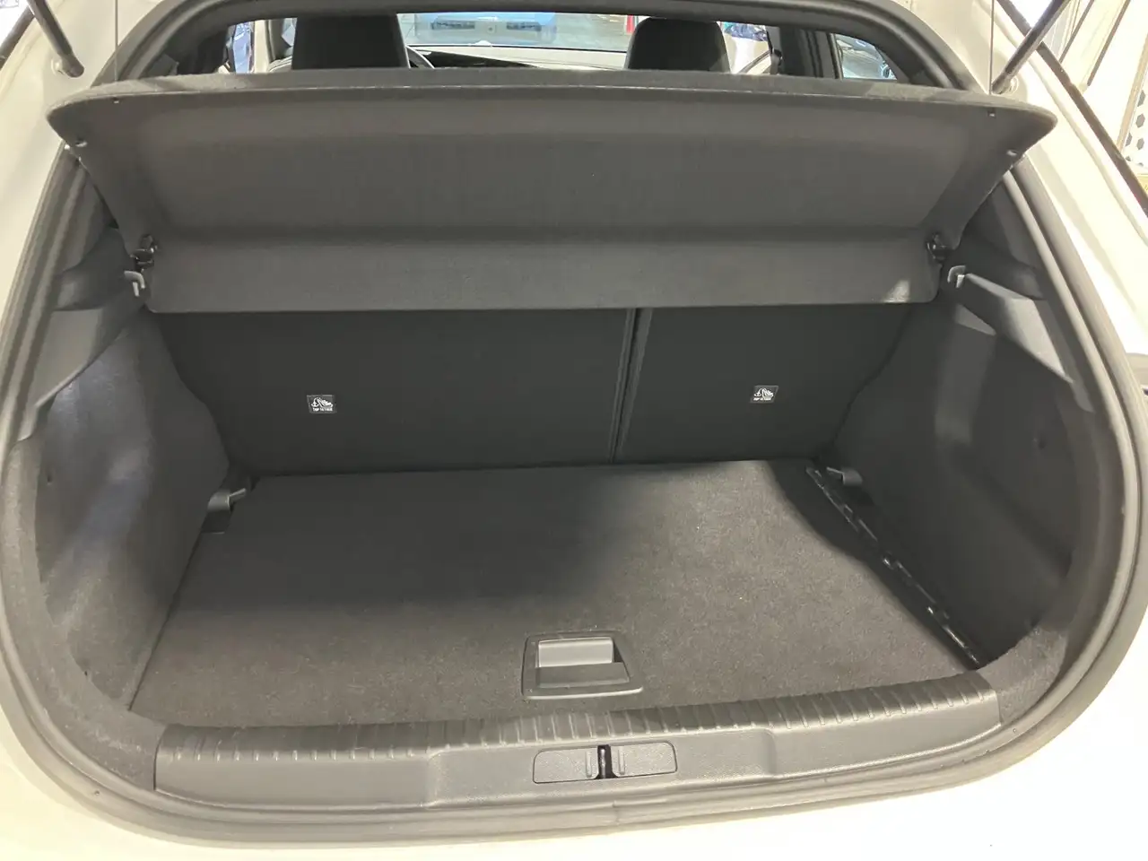 Opel Mokka 1.2T Sitz-/Lenkradheizung+Navi+RückfahrK — Galerie du véhicule 25