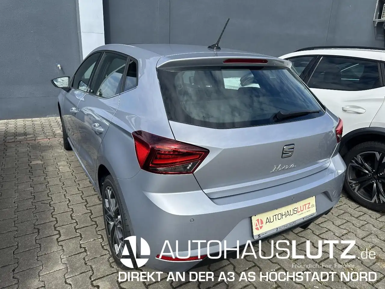 SEAT Ibiza Xcellence 1.0 TSI 81 kW (110 PS) 6-Gang — Galería del vehículo 2