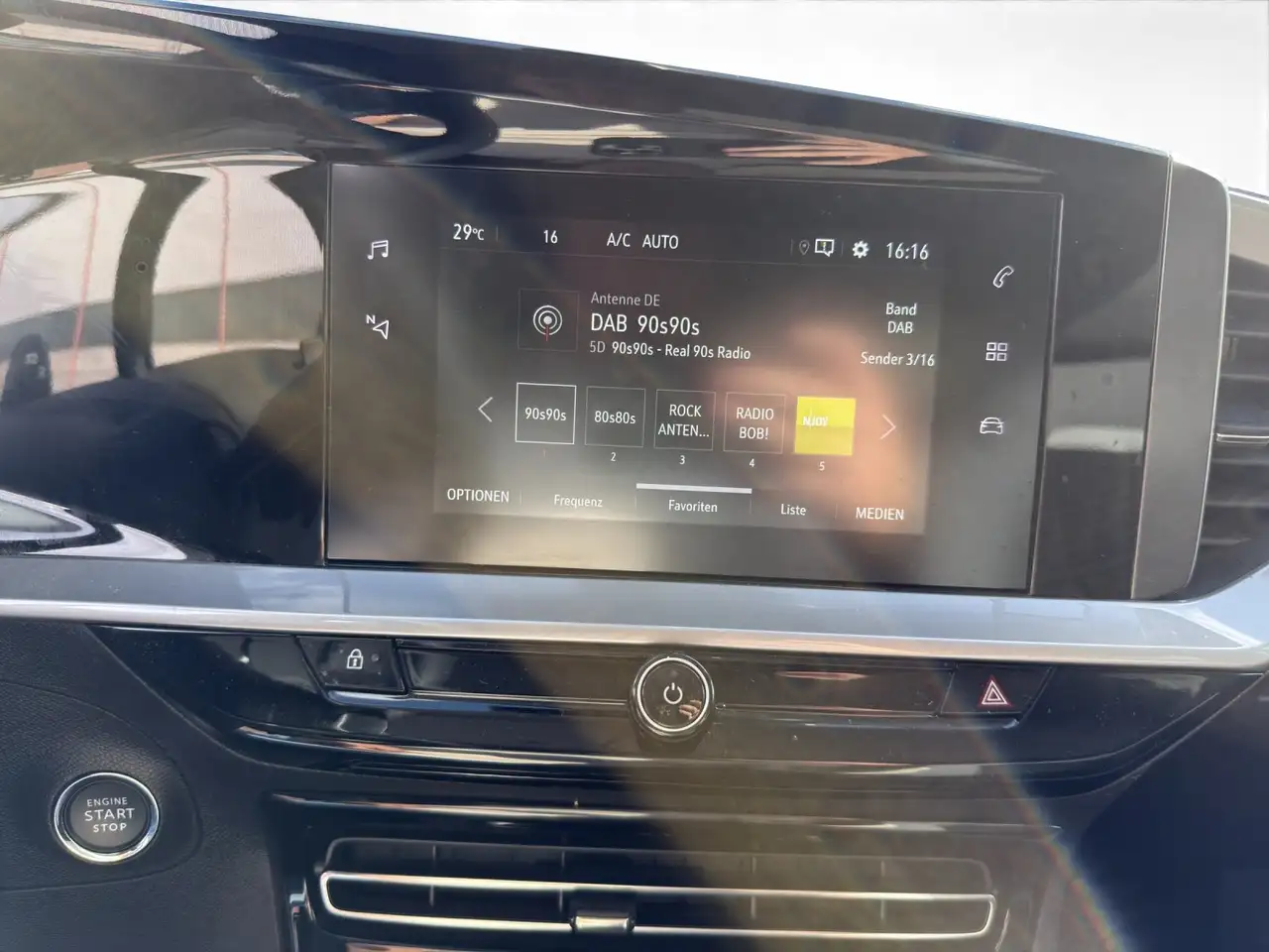 Opel Mokka Elegance 1,2 Turbo Carplay+SHZ+LHZ+LED+RFK — Galería del vehículo 15
