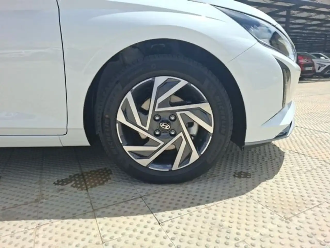 Hyundai i20 1.0 TGDI 74kW (100CV) Klass — معرض صور السيارة 7