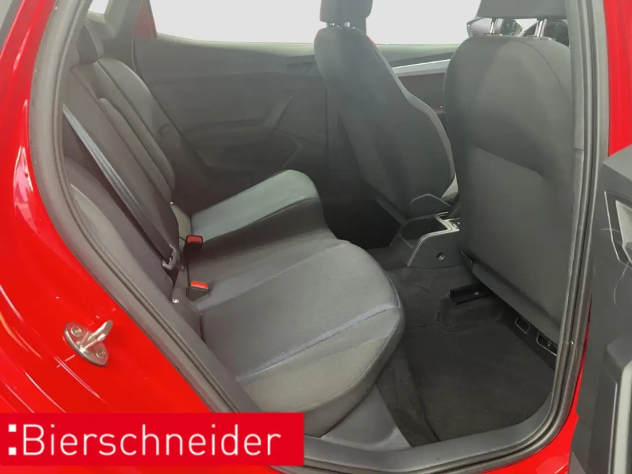 SEAT Ibiza 1.0 TSI FR NAVI DAB SHZ LED PDC — معرض صور السيارة 23
