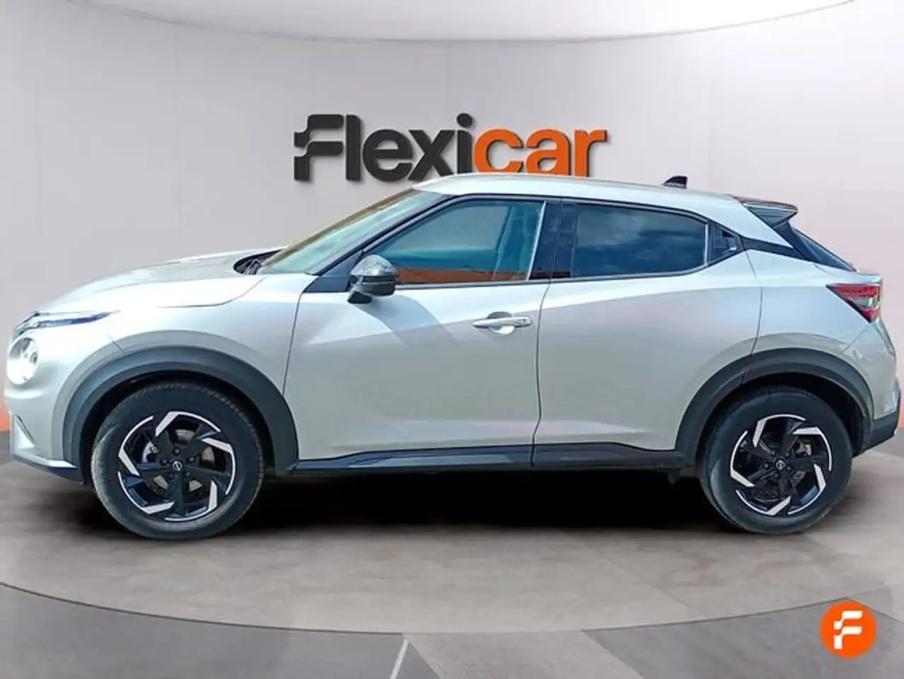 Nissan Juke 1.0 DIG-T N-Connecta 4x2 DCT 7 84kW — Galería del vehículo 8