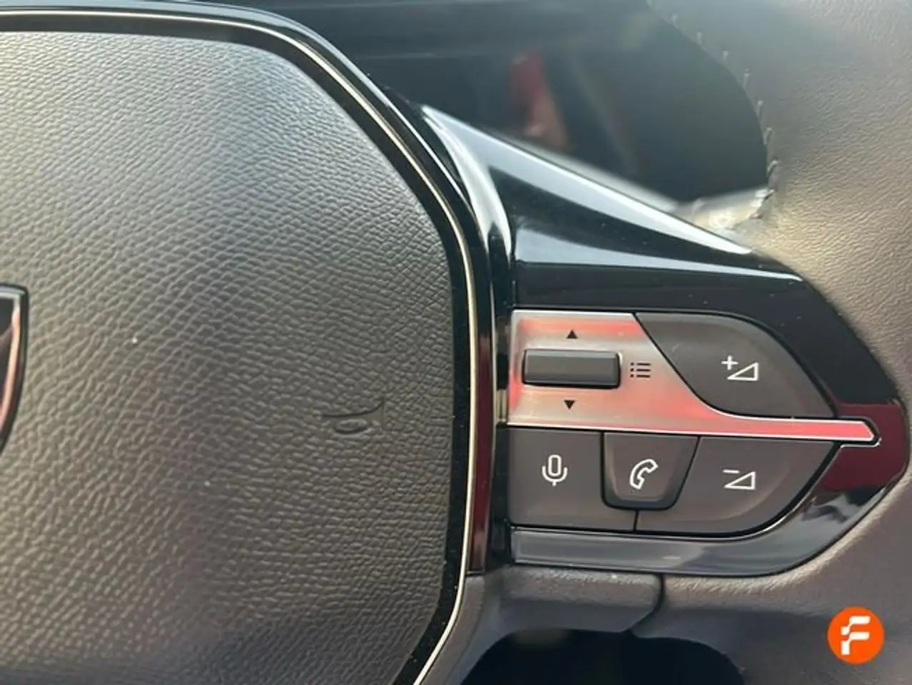 Peugeot 308 1.2 PureTech S&S Allure 130 — معرض صور السيارة 15