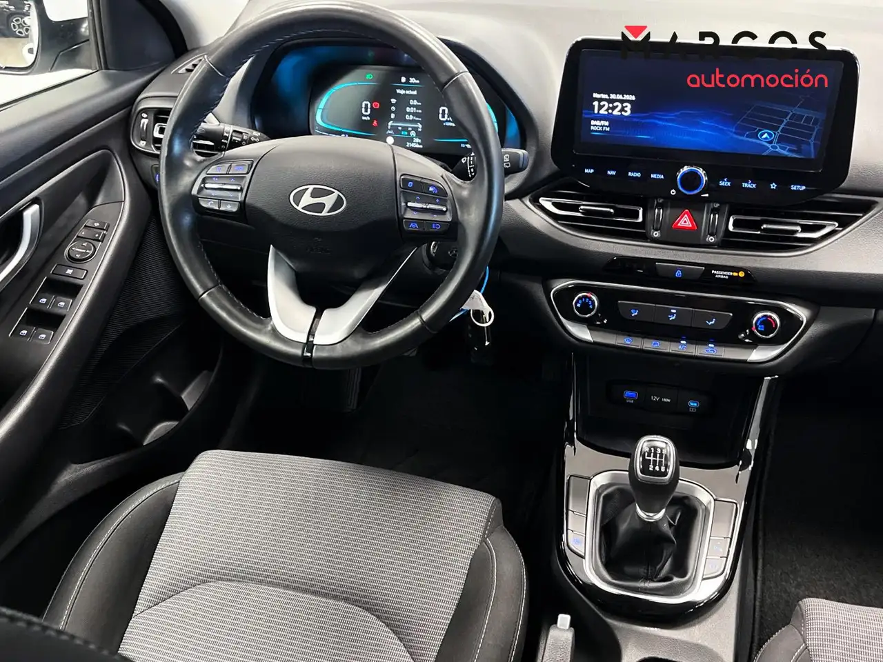 Hyundai i30 1.0 TGDI Klass 48V 100 — معرض صور السيارة 25