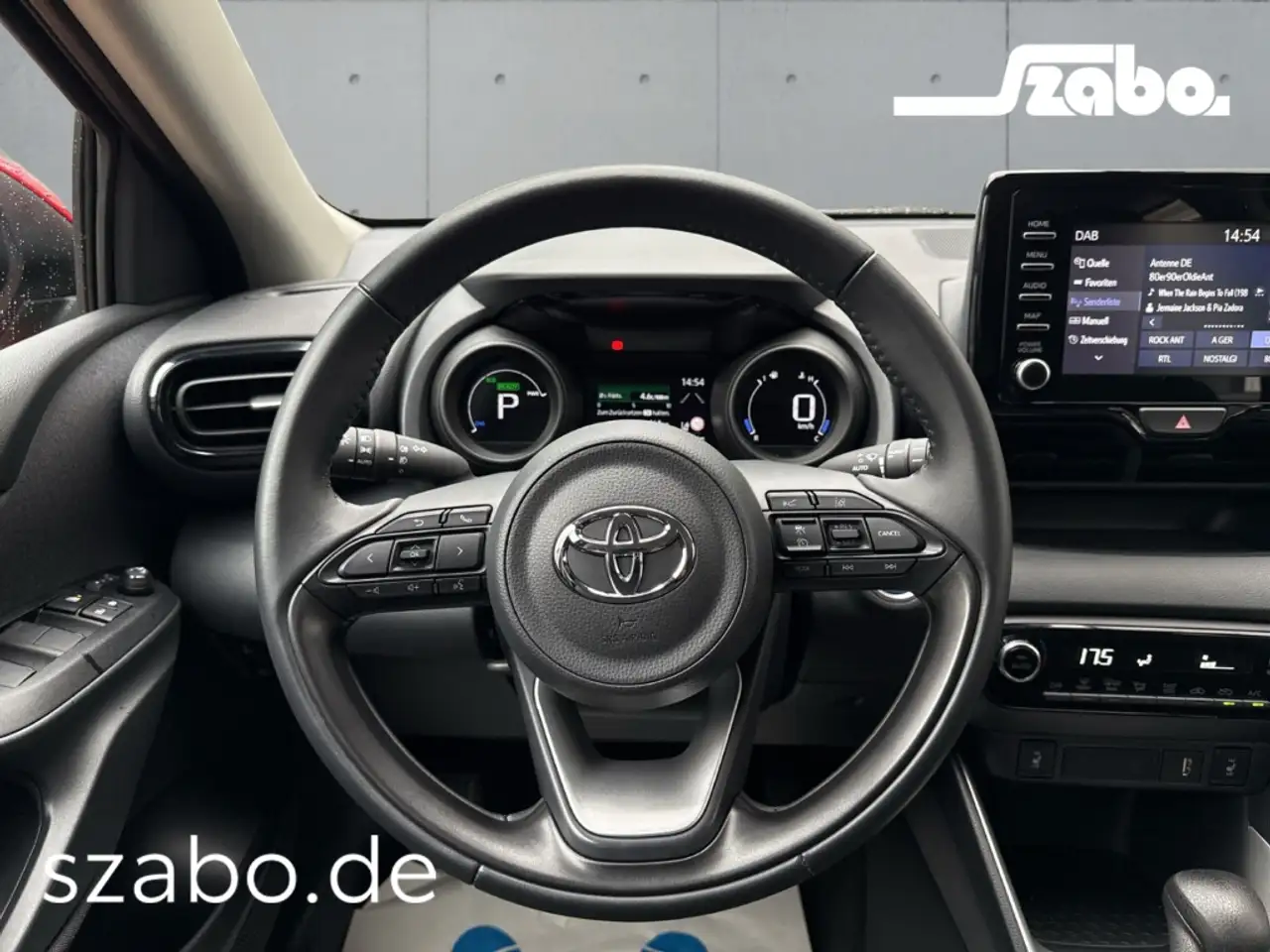 Toyota Yaris Deutschland 5-Türer Team D 1,5-l-VVT-iE Hybrid Sys — Galería del vehículo 17