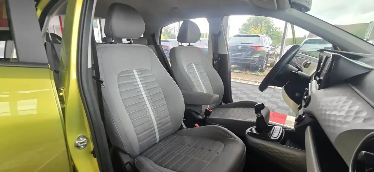 Hyundai i10 Prime/Kamera/Apple Car Play/Navi/Lenkradheiz — Galerie du véhicule 14