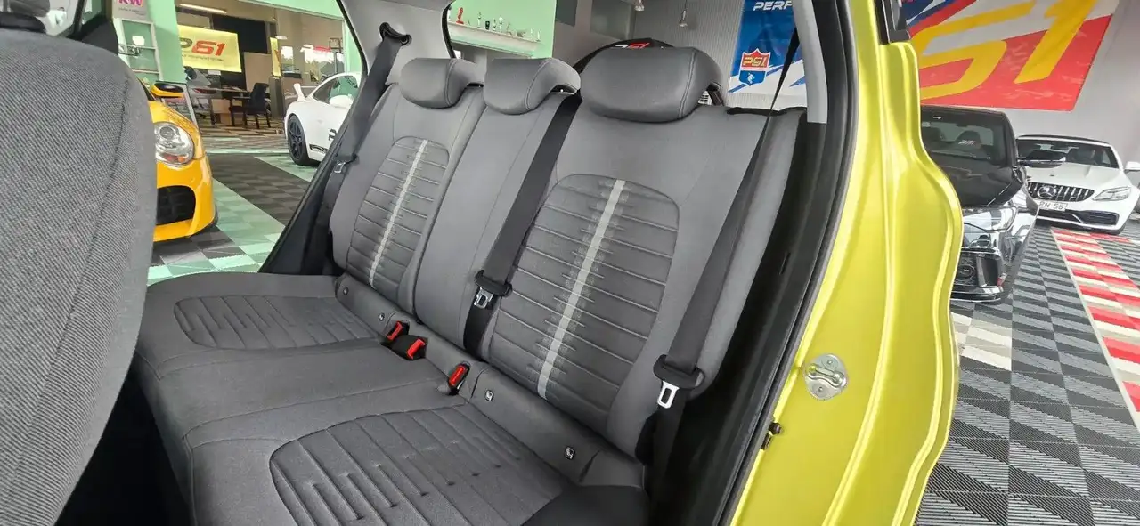 Hyundai i10 Prime/Kamera/Apple Car Play/Navi/Lenkradheiz — Galerie du véhicule 17