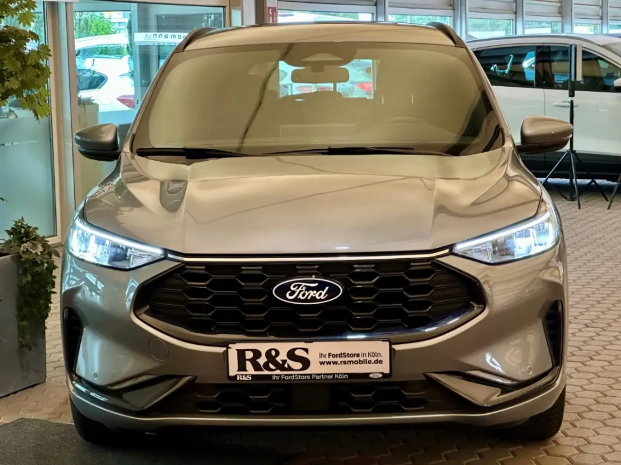 Ford Kuga ST-Line+5 J. Garantie*+Kamera+Key-Free — Galería del vehículo 2