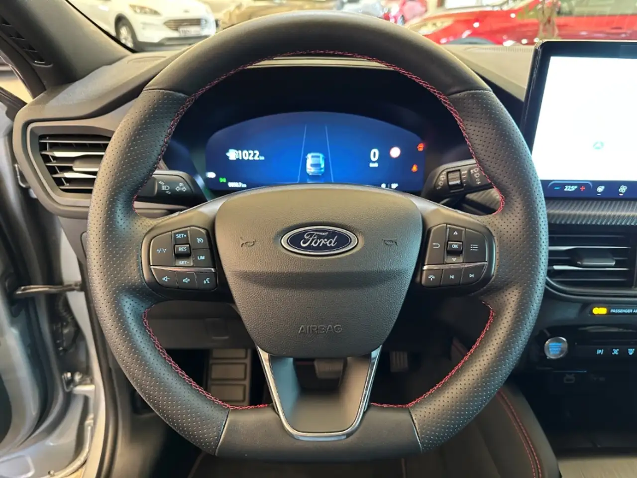 Ford Kuga ST-Line+5 J. Garantie*+Kamera+Key-Free — Galería del vehículo 15