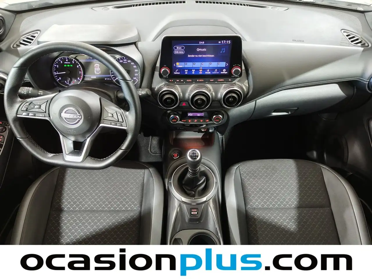 Nissan Juke 1.0 DIG-T N-Design Black 4x2 114 — Vehicle gallery 6