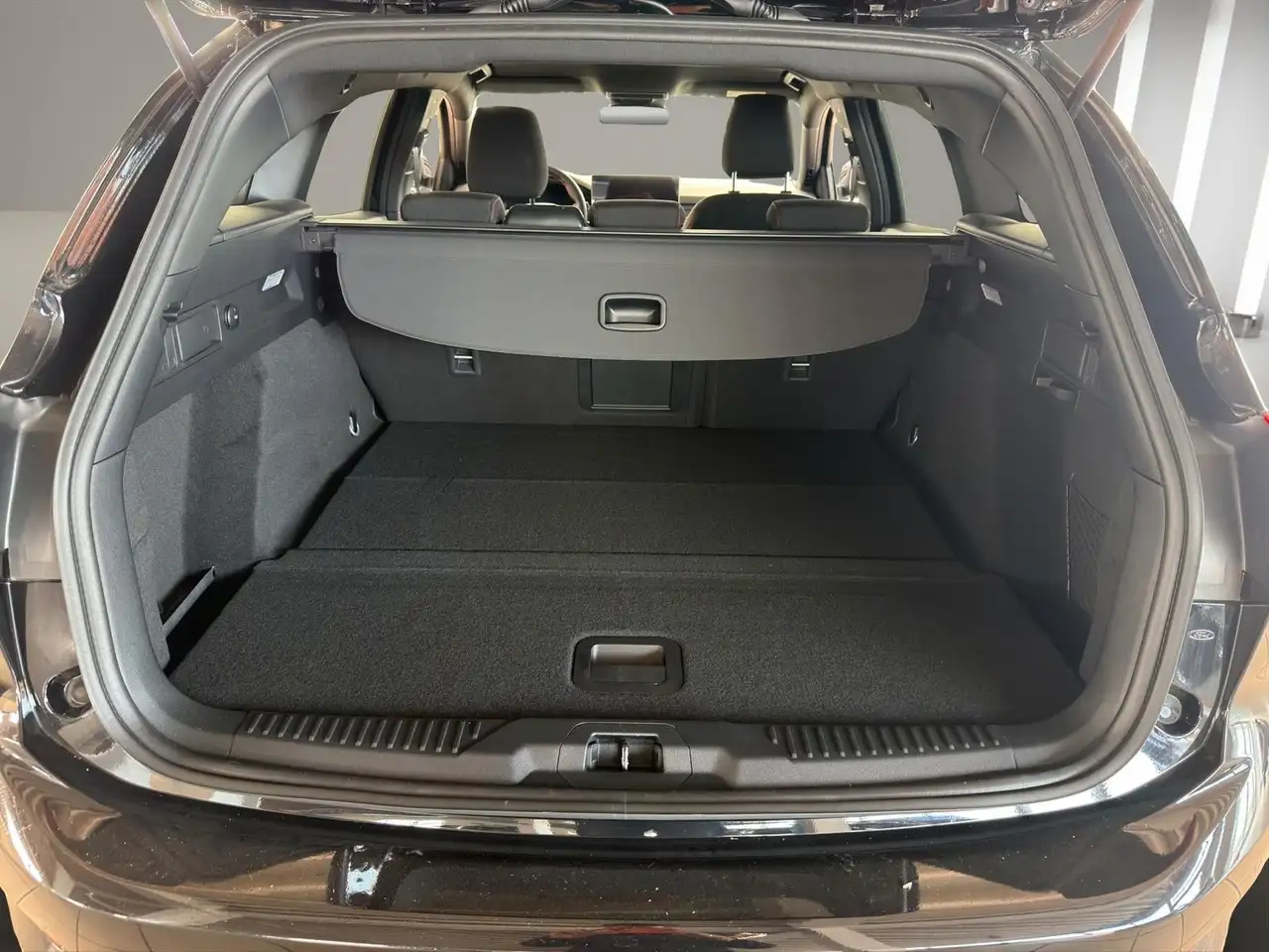 Ford Focus 1,0 EcoBoost Hyb. 114kW ST-Line X Tur AT — Galería del vehículo 17