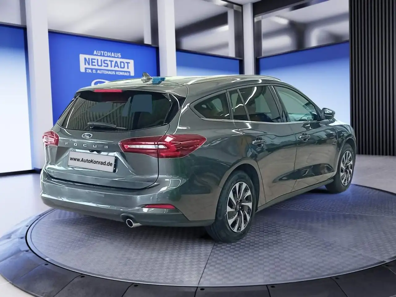 Ford Focus Turnier TITANIUM EDITION — معرض صور السيارة 5