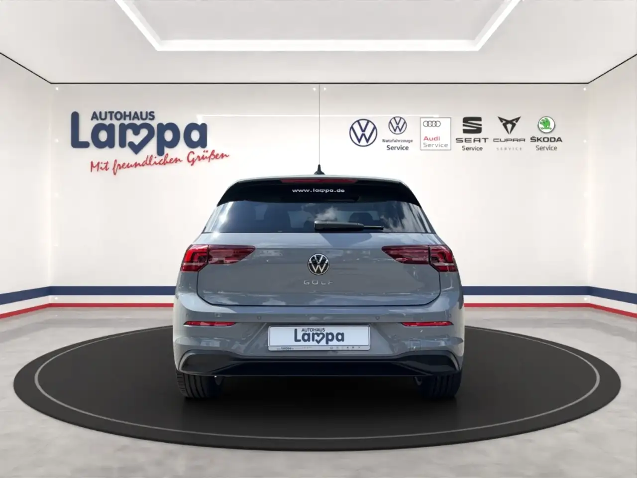 Volkswagen Golf VIII Life 1.5 TSI 6-Gang AHK,ACC,SHZ,PANORAMA, — Galería del vehículo 4