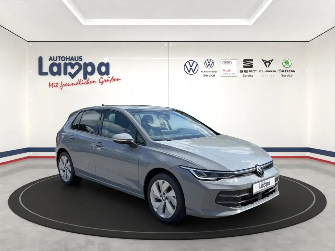 Volkswagen Golf VIII Life 1.5 TSI 6-Gang AHK,ACC,SHZ,PANORAMA, — Galería del vehículo 7
