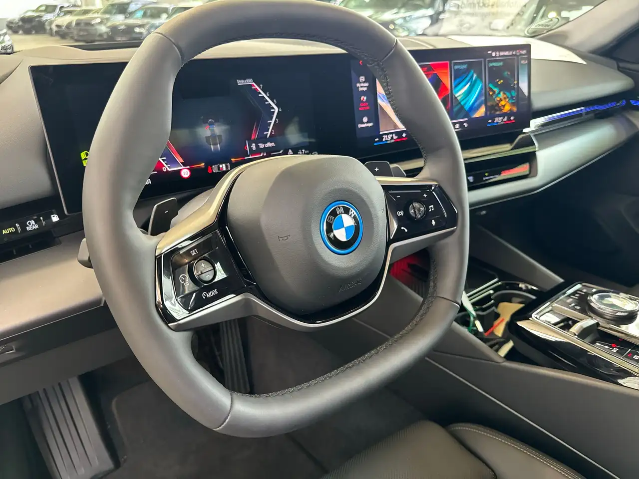 BMW 530 e Limousine 487€ netto/mtl.*19"*LC Prof.*HUD*H/K*D — معرض صور السيارة 23