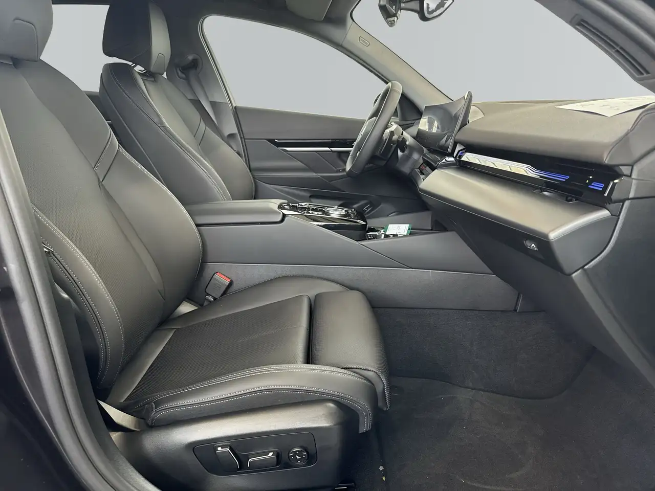 BMW 530 e Limousine 487€ netto/mtl.*19"*LC Prof.*HUD*H/K*D — معرض صور السيارة 11