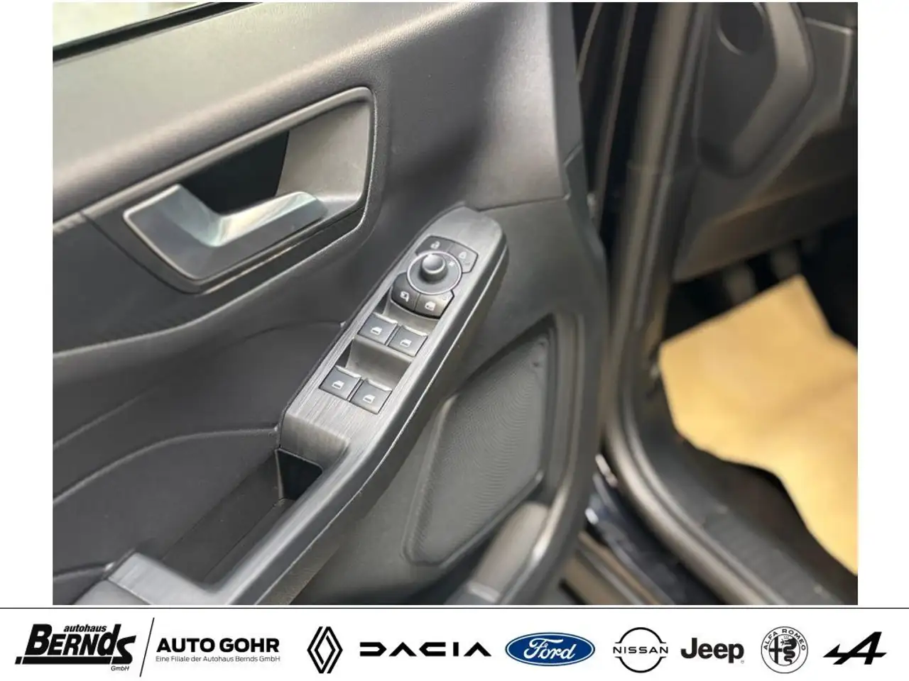 Ford Kuga 1.5 EcoBoost ST-LINE SITZHZG. Head-up-Display AC — Galerie du véhicule 25