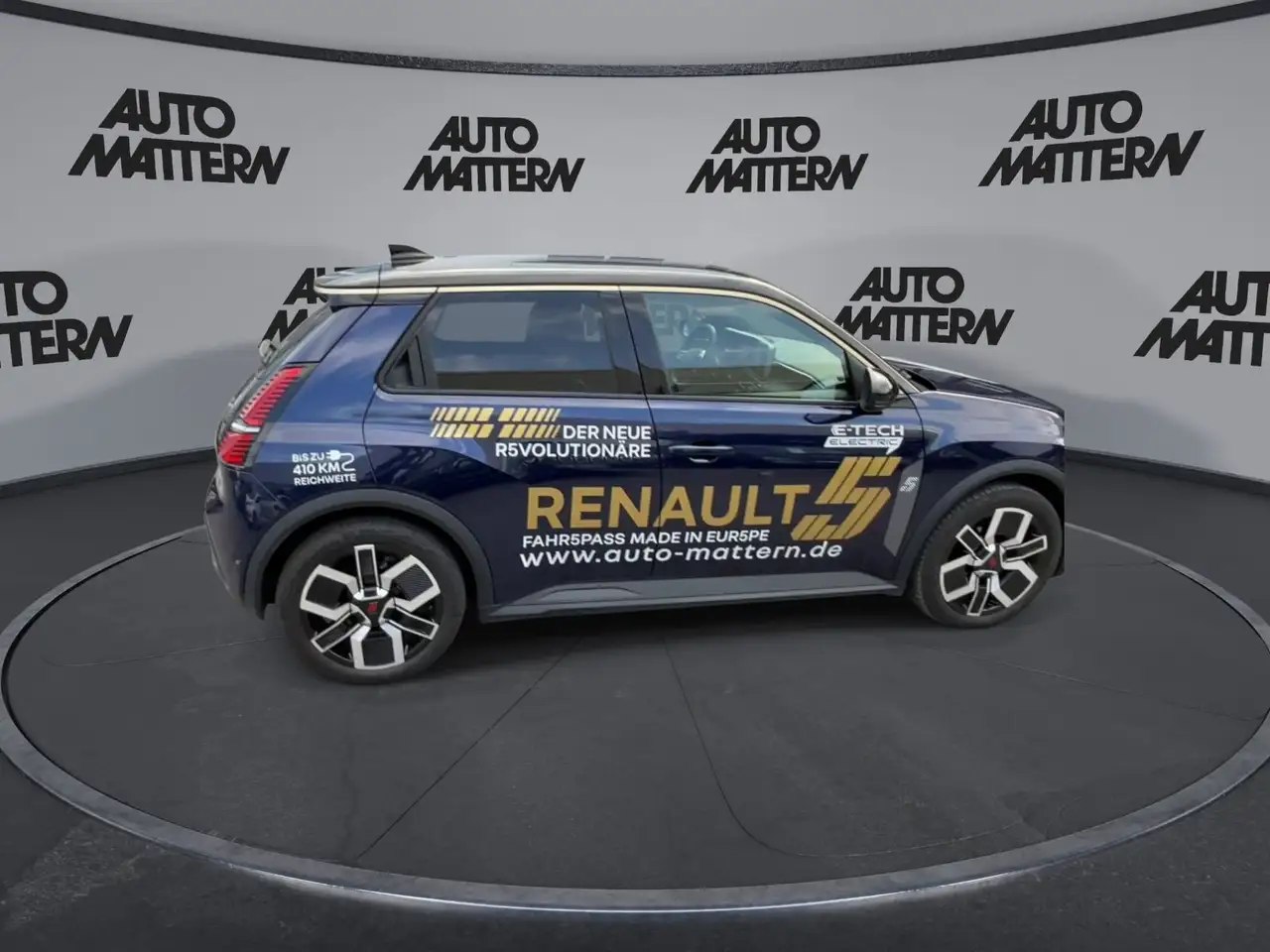 Renault R 5 R5 E-Tech Electric 150 Comfort Range Techno — Vehicle gallery 8
