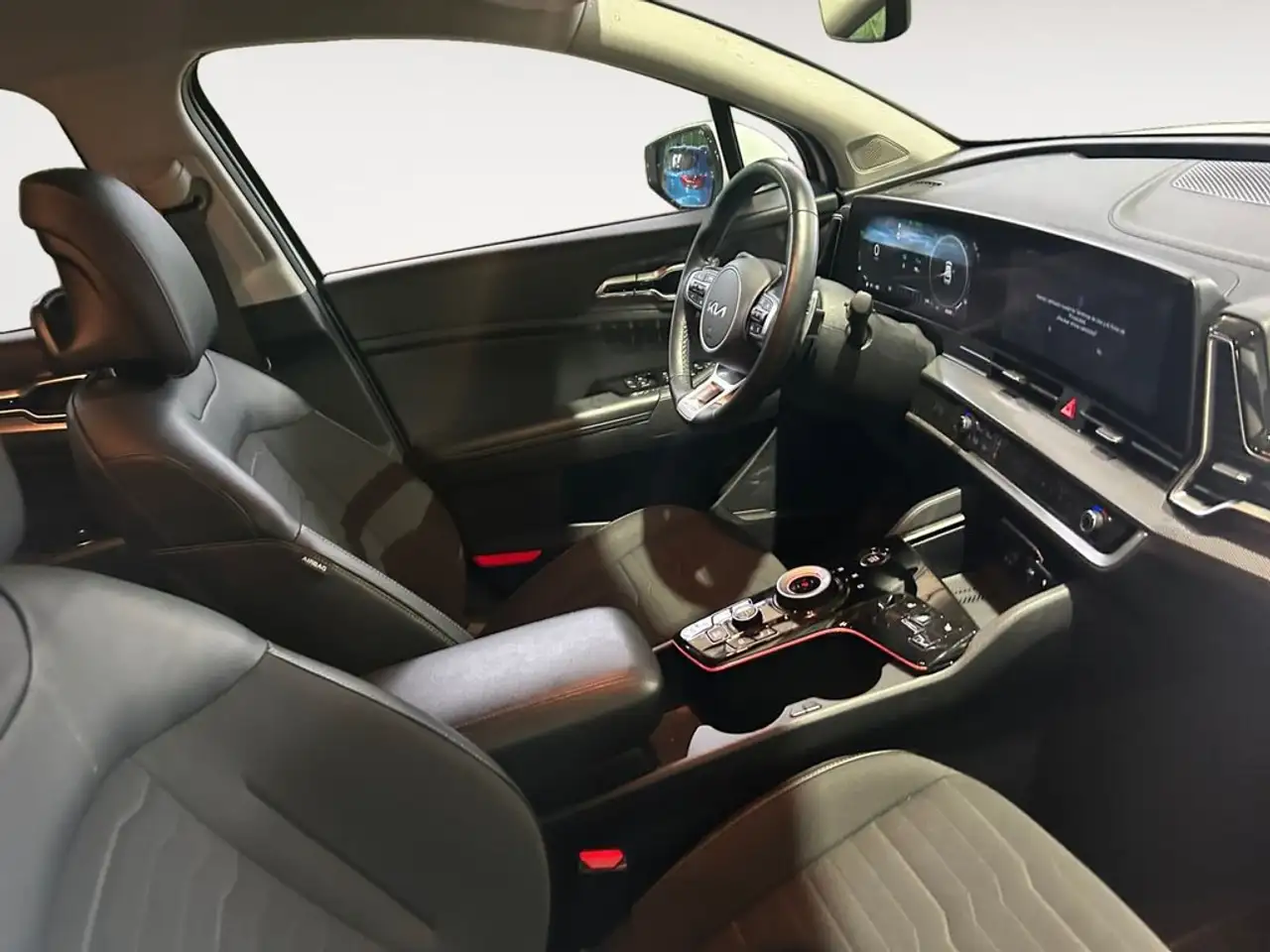 Kia Sportage 1.6 T-GDi PHEV Tech 4x4 265 — معرض صور السيارة 11