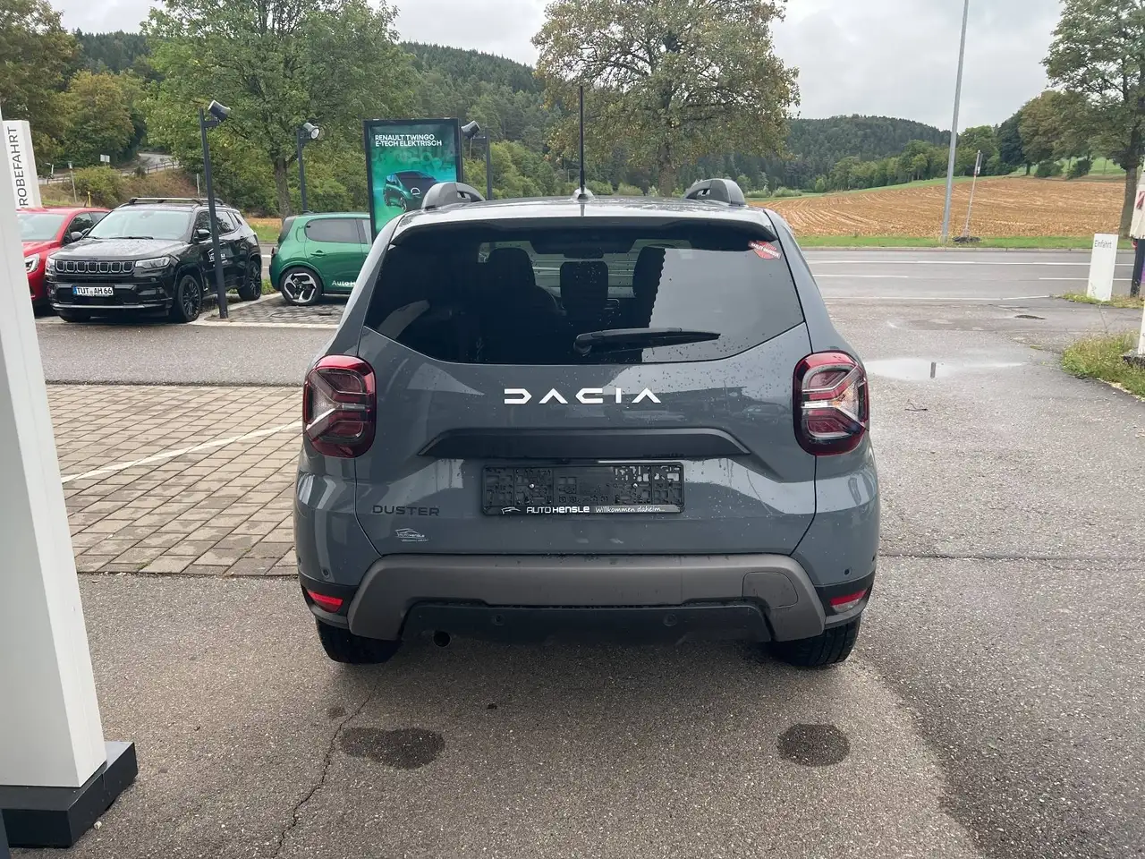 Dacia Duster II 1.3 TCe 130 Journey 2WD AHK Navi SH 5-Jahre Garantie — معرض صور السيارة 4