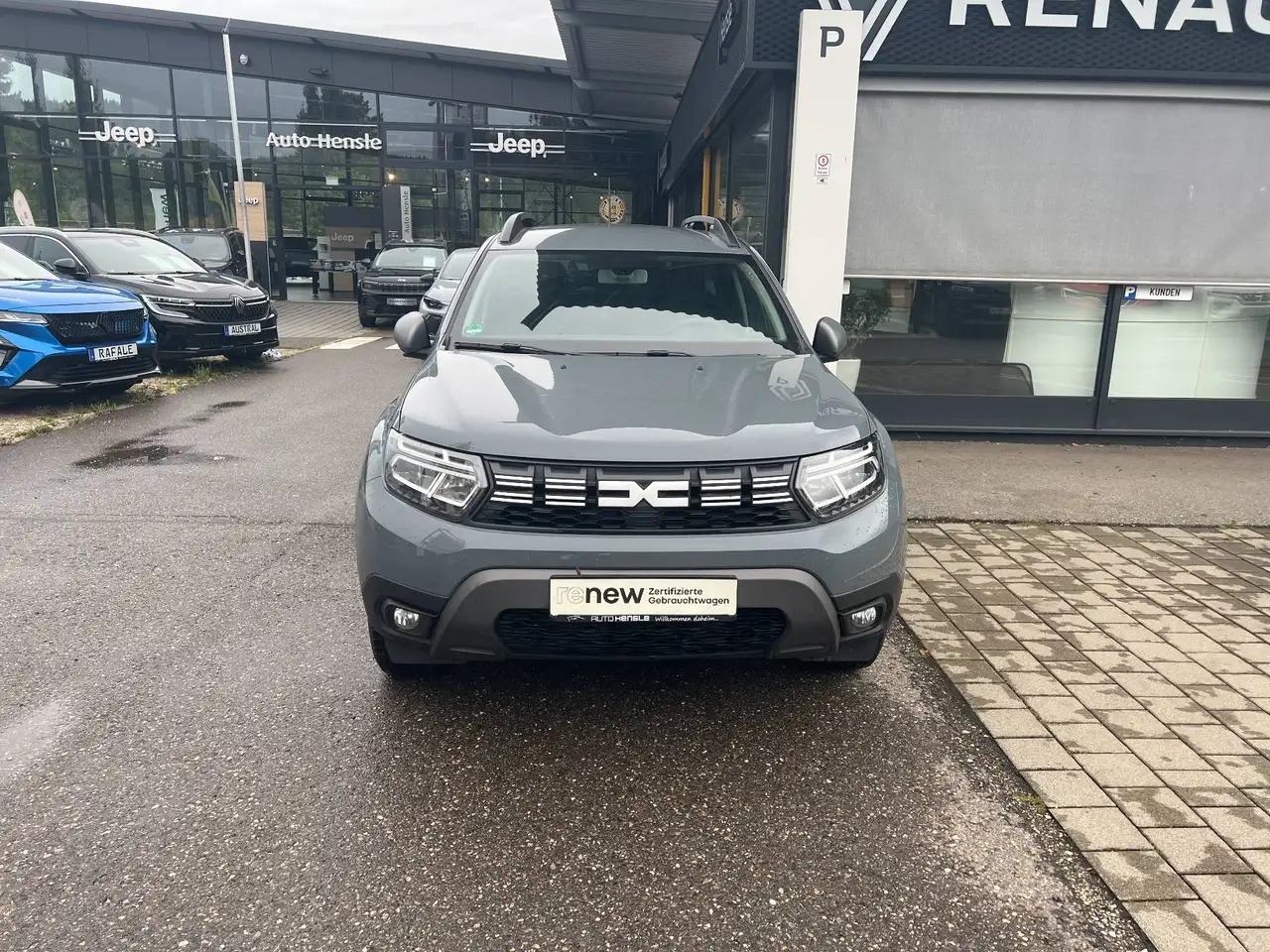 Dacia Duster II 1.3 TCe 130 Journey 2WD AHK Navi SH 5-Jahre Garantie — معرض صور السيارة 2