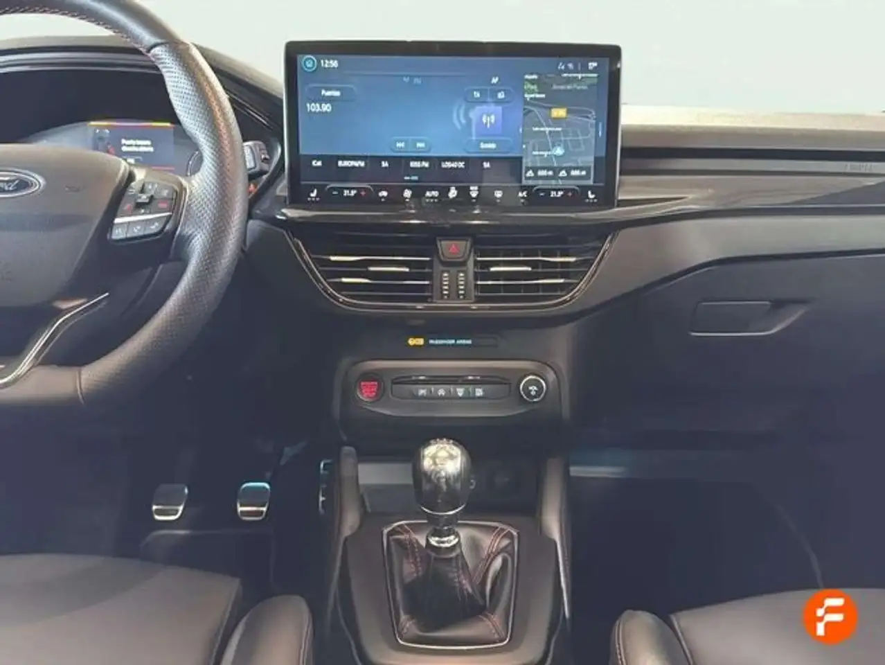 Ford Focus 2.3 Ecoboost ST Edition — Galería del vehículo 21