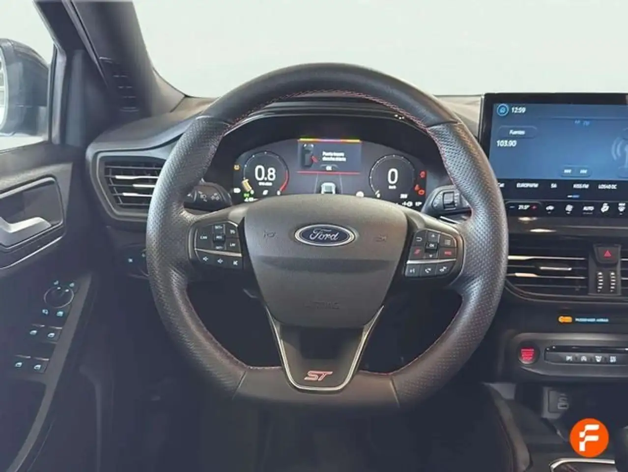 Ford Focus 2.3 Ecoboost ST Edition — Galería del vehículo 11