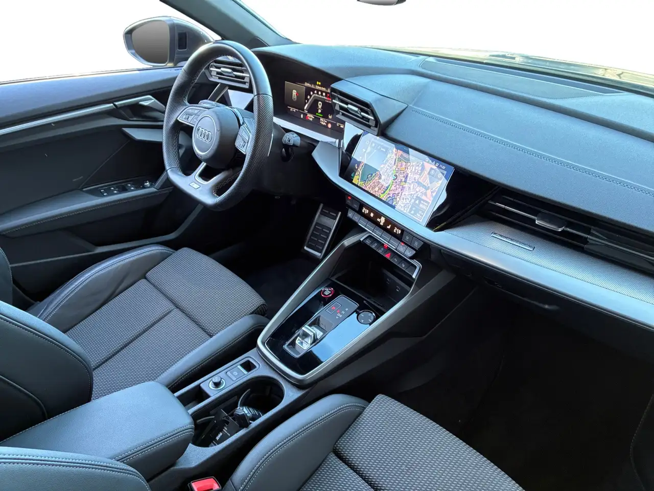 Audi S3 Sportback RFK/BANG&OLUFSEN/MATRIXLED/ACC/19" — معرض صور السيارة 11