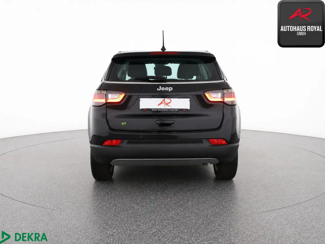 Jeep Compass 1.5 GSE e-Hybrid ALTITUDE 360GRAD,ACC,SH — معرض صور السيارة 4