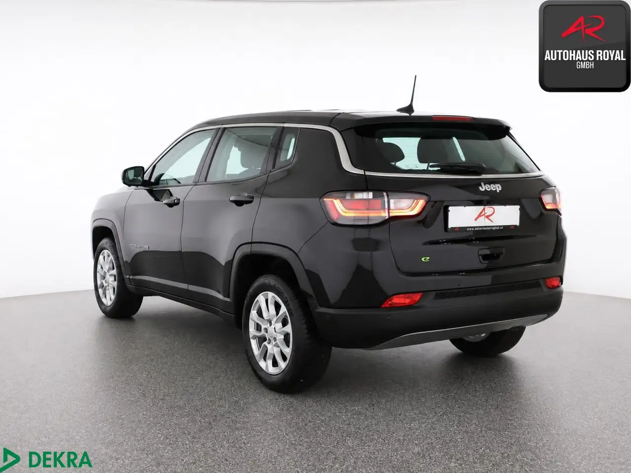 Jeep Compass 1.5 GSE e-Hybrid ALTITUDE 360GRAD,ACC,SH — معرض صور السيارة 3