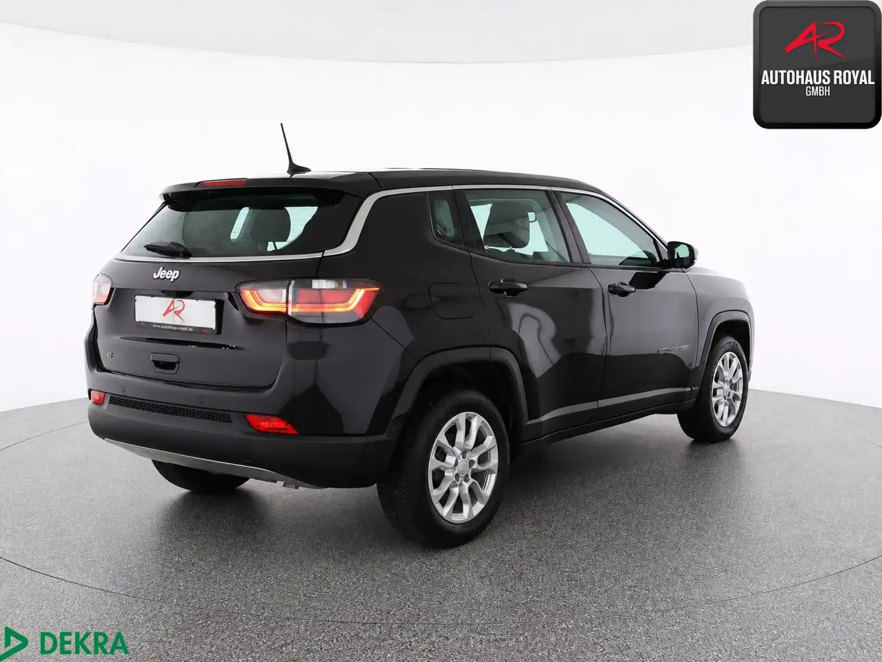 Jeep Compass 1.5 GSE e-Hybrid ALTITUDE 360GRAD,ACC,SH — معرض صور السيارة 5