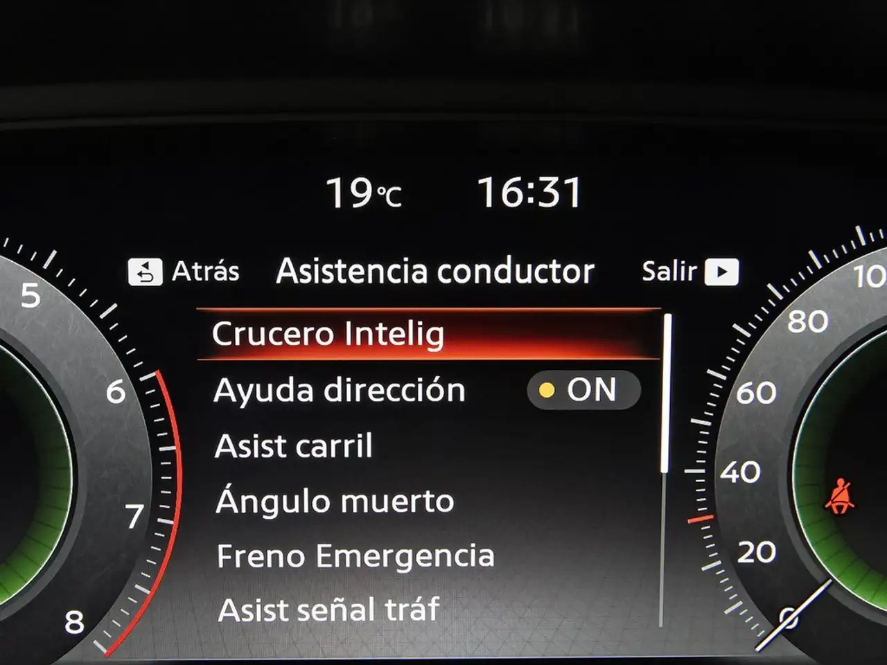 Nissan Qashqai DIG-T 103kW N-Connecta — Galerie du véhicule 21