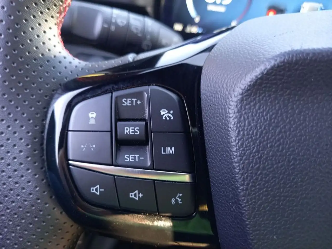 Ford Puma 1.0 EcoBoost Hybrid ST-LINE 92 kW, 5-türig — Vehicle gallery 20
