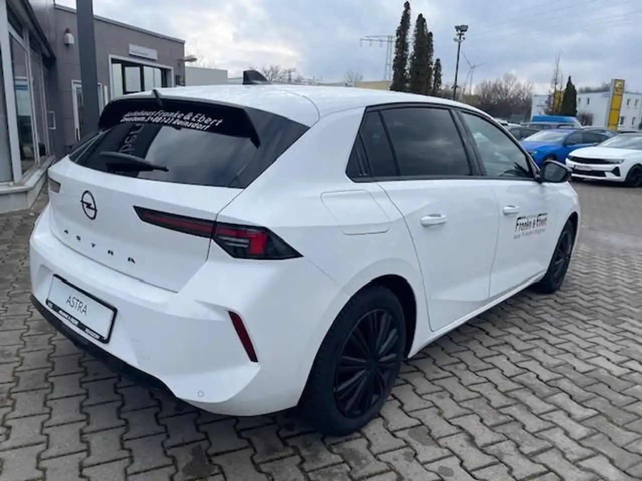 Opel Astra GS Navi+SHZ+LHZ 360-Grad-Kamera+beh. Front — معرض صور السيارة 5